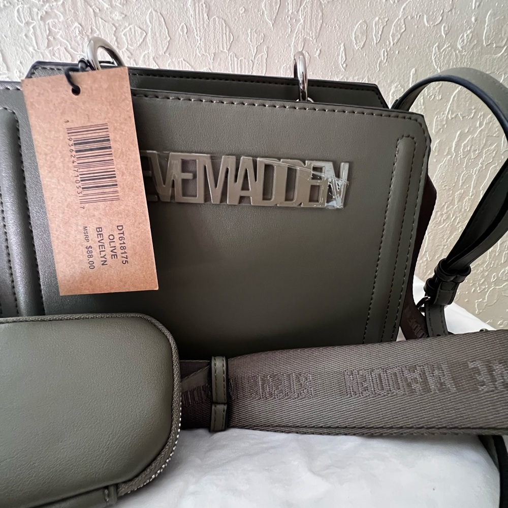Viral Tiktok Steve Madden Bevelyn